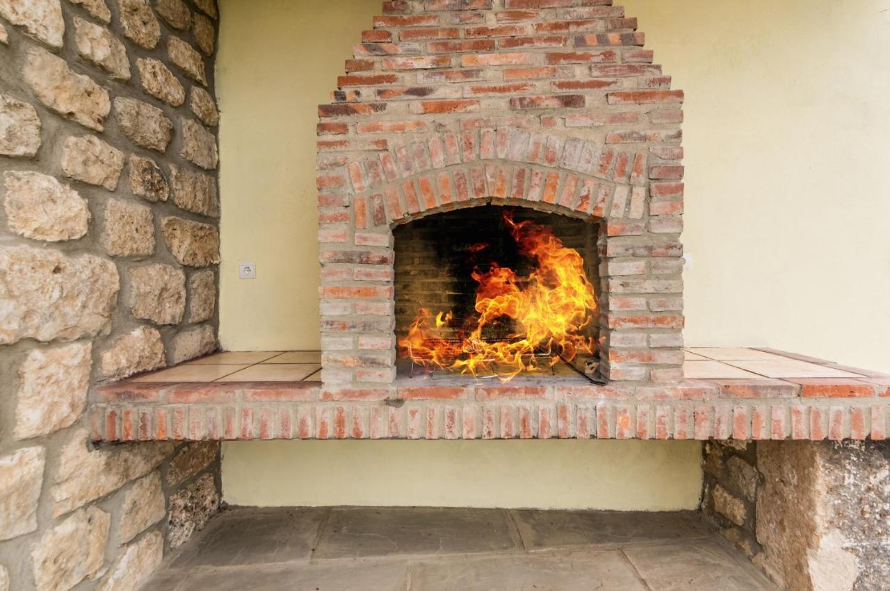 Вілла Fidalsa Rest Station Villadiego Екстер'єр фото